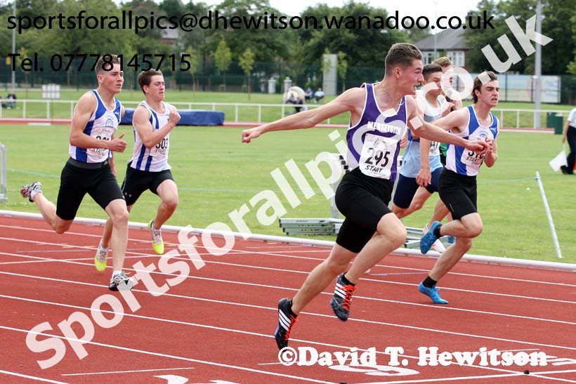 Mens under-17s 100 metres, Northern Under-13s, U-15s and 17s Championships. Photo: David T. Hewitson/Sports for All Pics